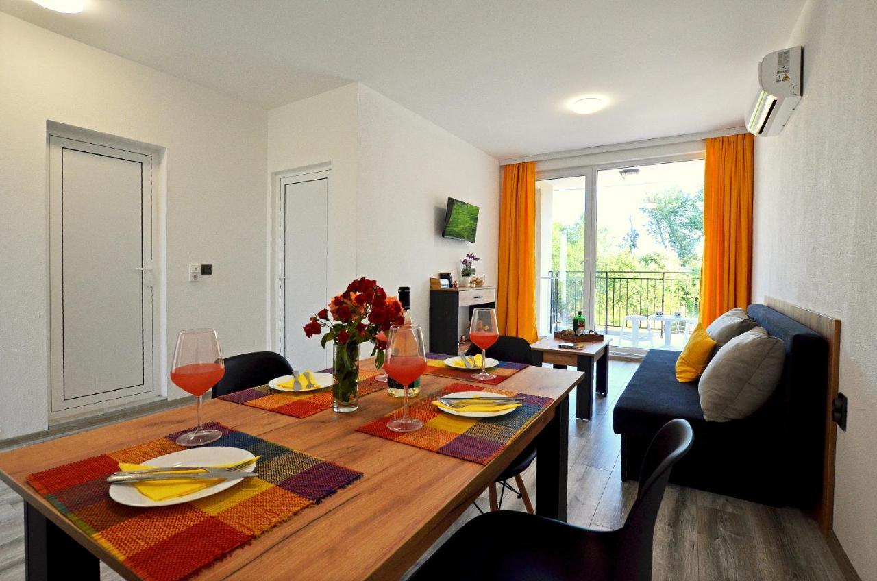 Di Mare Holiday Apartments Kranevo Esterno foto